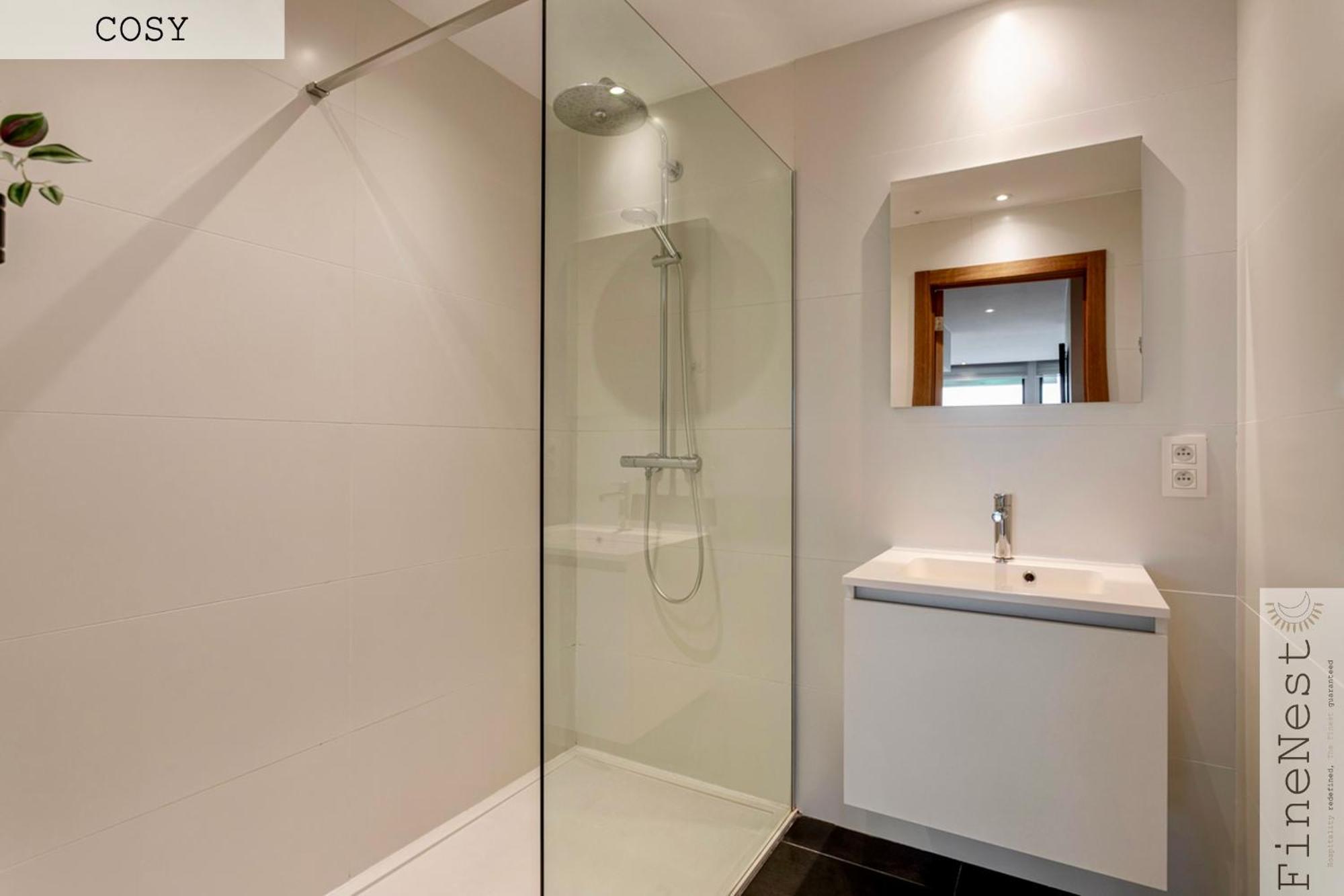 Residence De 3 Appartements Luxueux - 2 Ch X 3 - "Tilff Le Mont" By Finenest Exteriör bild