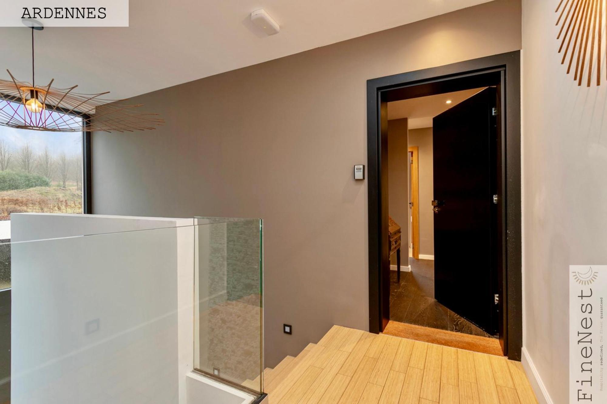 Residence De 3 Appartements Luxueux - 2 Ch X 3 - "Tilff Le Mont" By Finenest Exteriör bild
